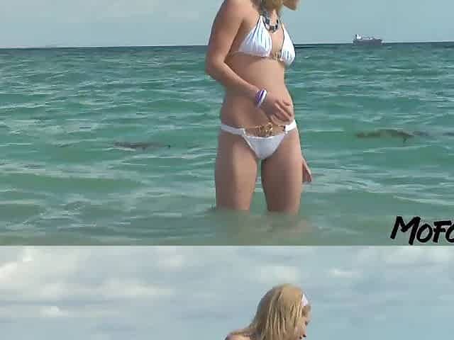 MOFOZO.com - This Is How To Pick Up A Blonde Model At The Beach