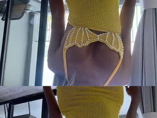 Solo Masturbation Wearing Heels and Nylons
