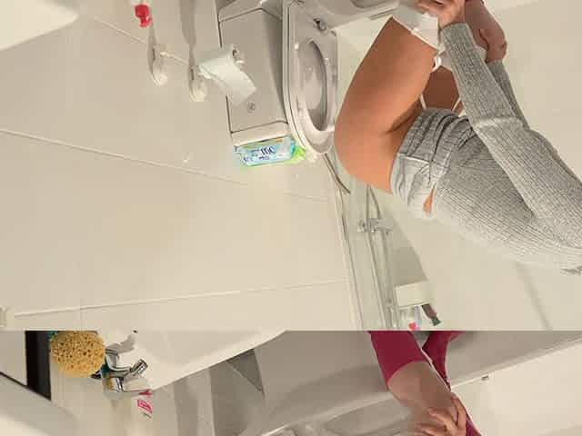 389 MILF Anal Creampie, Pee in Toilet, Penis Plug