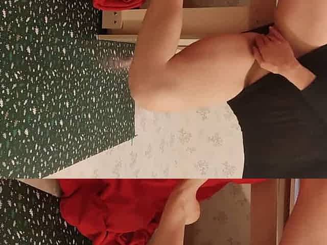 Fisting Her Pussy - Hardcore Amateur Milf Action