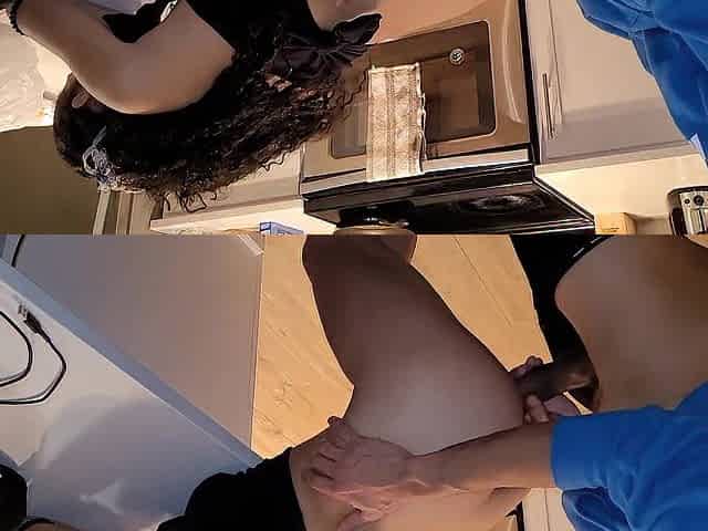 Bent her over the counter and stretched that cunt out