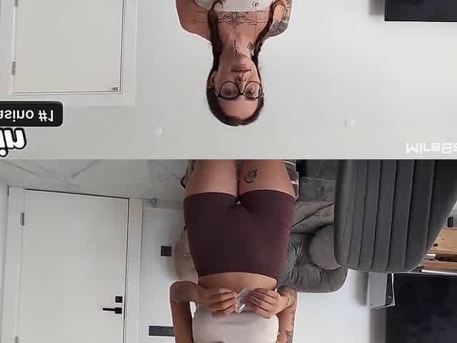 Stepsister Offered To Fuck, But Condom Broke!