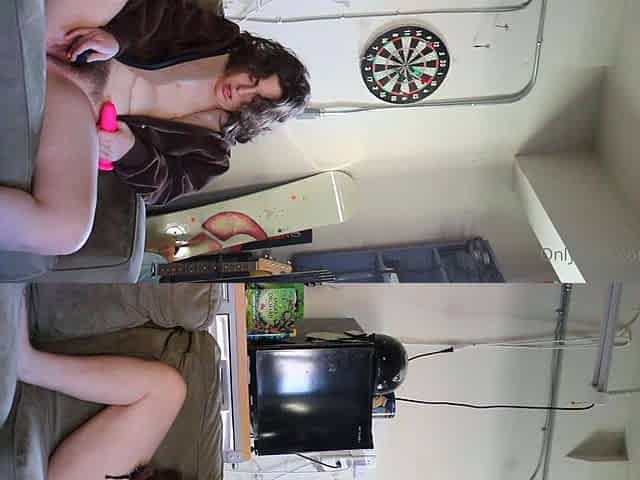 Amateur double toy masturbation