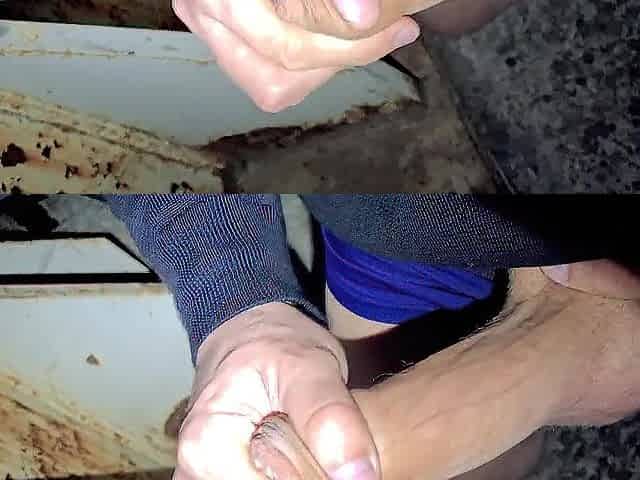 GLAMOROUS BIGGEST PENIS MASTURBATE IN PUBLIC PLACE
