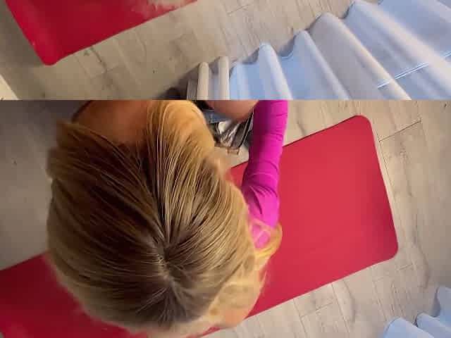 The Trainer Fucked The Blonde During Yoga