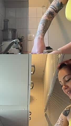 Anal Sex Between Girlfriends with a Sex Machine!