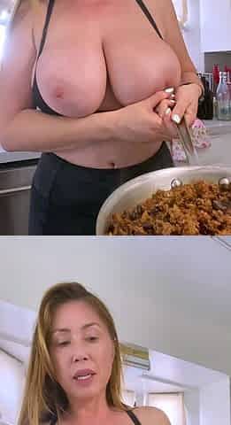 Big boobs milf masturbating