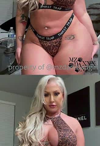 Big boobs milf masturbating