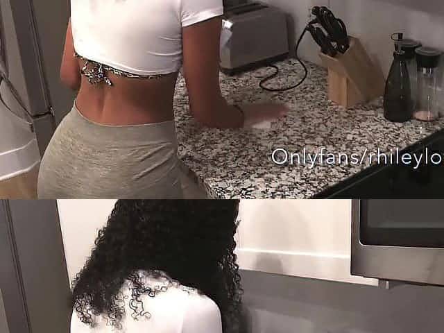 Breathtaking Mixed Lightskinned Maid Has No Problem Squirting On BBC Of Client