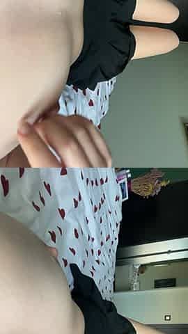 SEXY moist twat masturbating-TEEN CUTIE POV