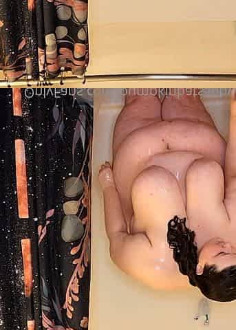 Amateur webcam girl masturbate big dildo