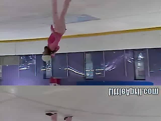 Solo teen fingering her taut vagina