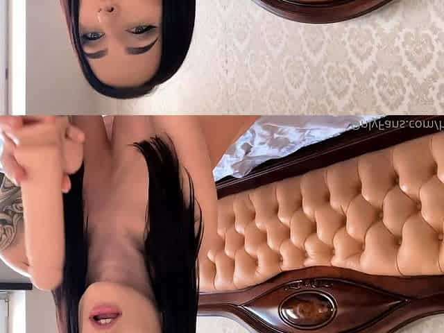 Happy Yulia - Ride and blowjob dildo