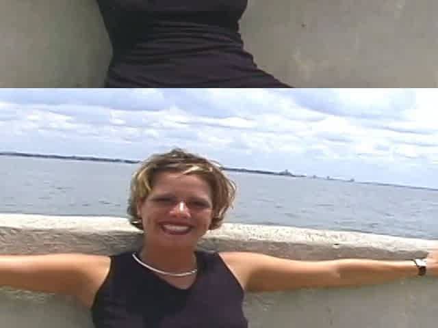 Wild Public Flashing And Pussy Play