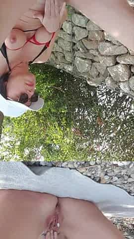 MILF Squirts Outdoors Next to a Pedestrian Road