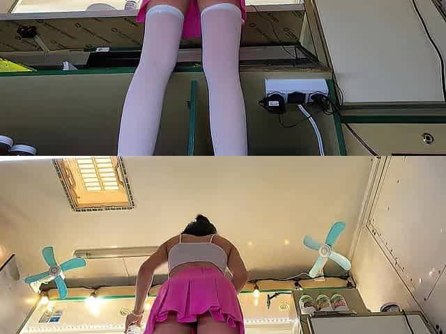 Hawt eighteen years old hottie secretle recorded at worl - voyeur pov