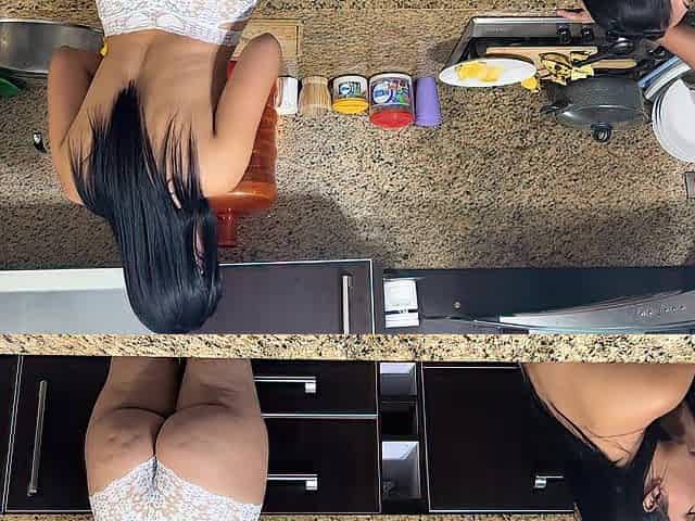 My mother I'd like to fuck and my Older are the same and they one as well as the other like to cook in Bikinis
