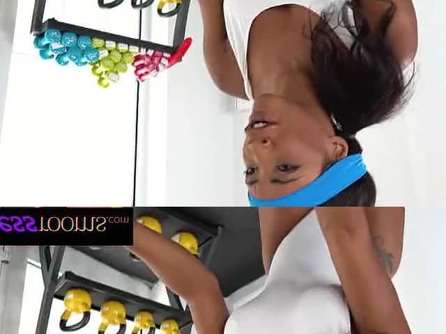 Fitness Rooms Ebony UK gym bunny Kiki Minaj licks busty babe Anissa Jolie