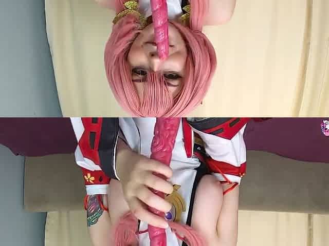 Freaky Cosplay Girl