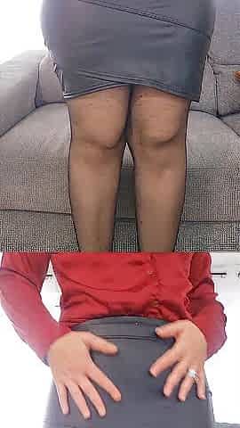 Hey u, do u like my large butt in this leather petticoat?