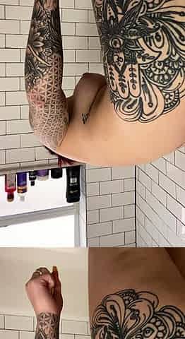 Brunette Solo Webcam Masturbation