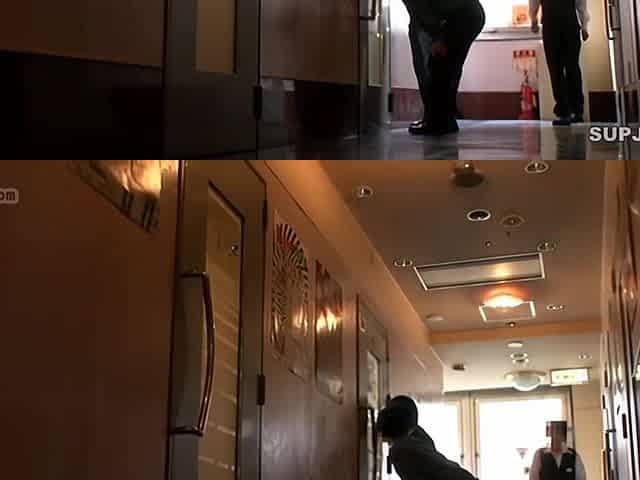 Japanese Babe having 2-hole sex P1