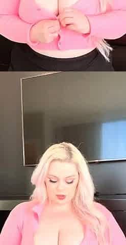 Sexy hottie Anetta Keys enjoys a solo toy masturbation