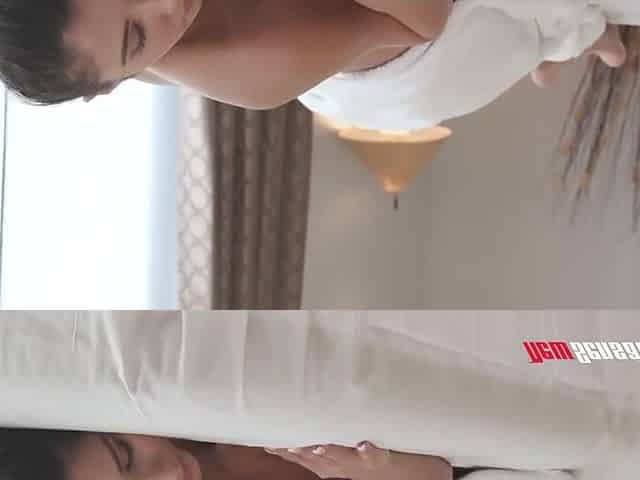 Sensual Massage - Gianna Dior