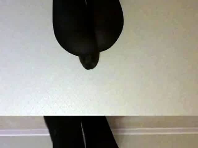 Yoga Pants Footjob and Masturbation for Big Ass