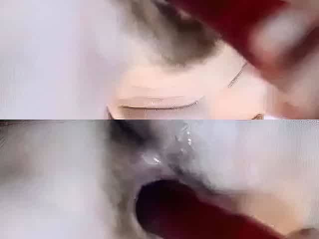 Hairy Amateur Girl Plays with Anal Hole on Webcam
