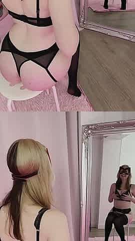 Em Yang - Dildo and Mirrors