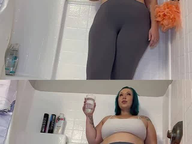 I Already Get to Pee but I Keep Drinking Until I Soaked My Leggings!