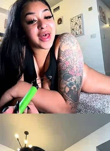 Sexy Amateur Preggo Girl in Webcam Free Big Boobs Porn Video