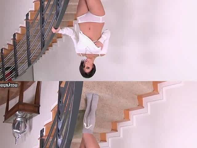 Glamour leggy MILF erotic solo