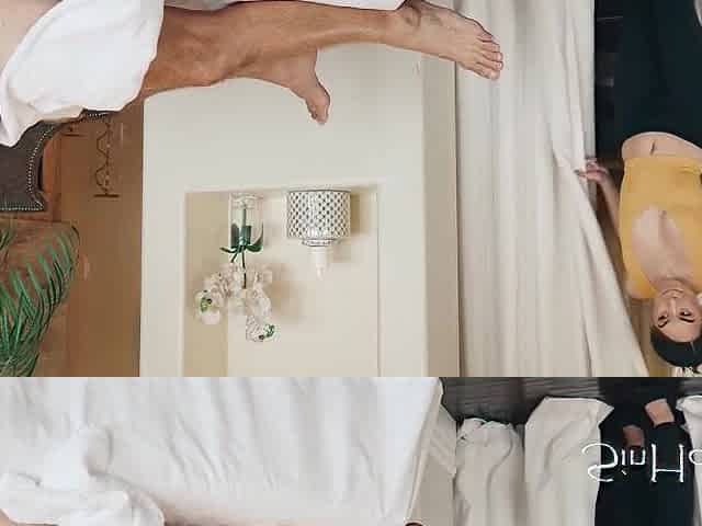 Cute Oriental Beauty Couldnt Aid Herself Around Clients Stripped Dong