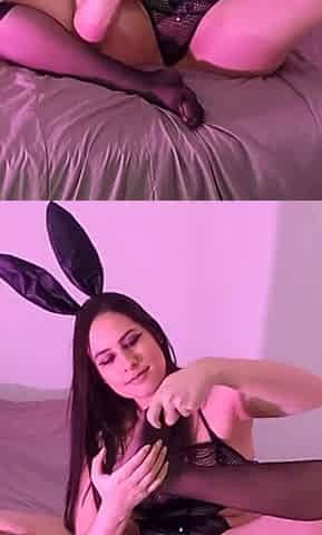 Masturbating and Playing with My Feet