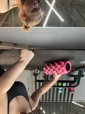 Risky Banging with large sex tool in the changing room