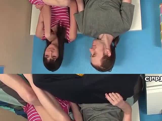 Skinny Brunette Chloe Invites Him For A Handjob - Chloe Skyy And Conor Coxxx