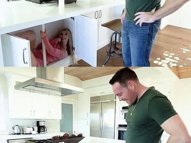 Extra Small Girlfriend With Flexible Benefits