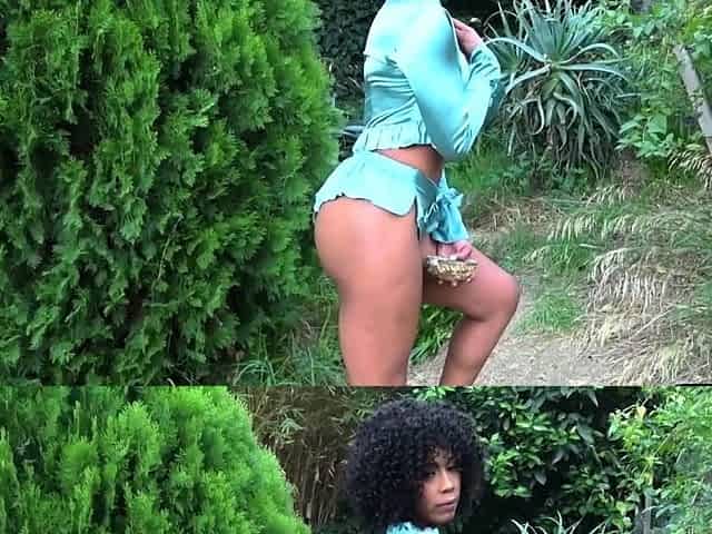 Big ass petite ebony MILF strips outdoor