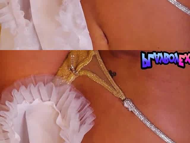 Tiny petite boobs blondie taking off her hawt golden underware