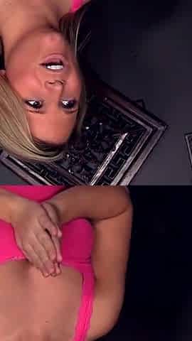 Jessica Marie kneels down and is ready to suck huge cock from gloryhole