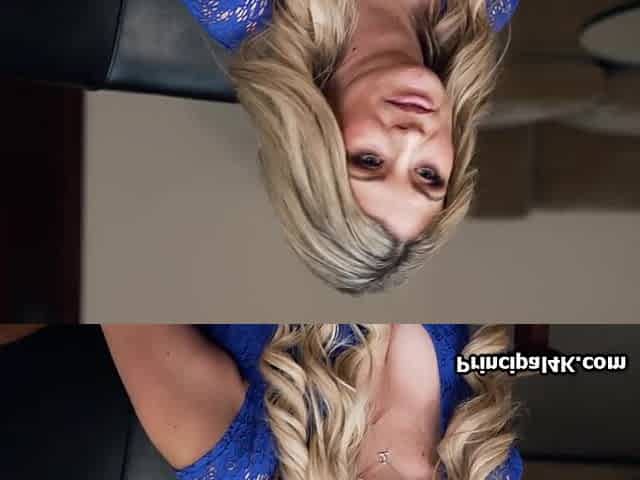 Suburban mommy in blue dress suck the head teacher