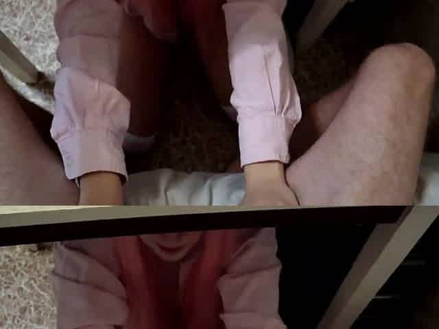 Pink-haired teen amateur porn