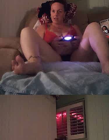 Gal takes off her minidress and then tease with her brassiere and pants and shows off her feet