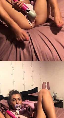 Cute amateur webcam teen girl toying pussy on webcam