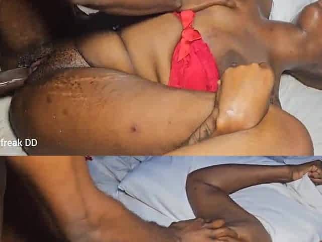Lagos stripper likes to lick cum