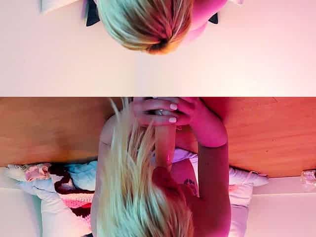 Hot Blonde Solo Toying