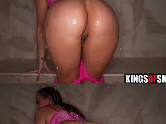 Large Tit White Gal Showering With Large Ebony Knob - Cassie Lenoir