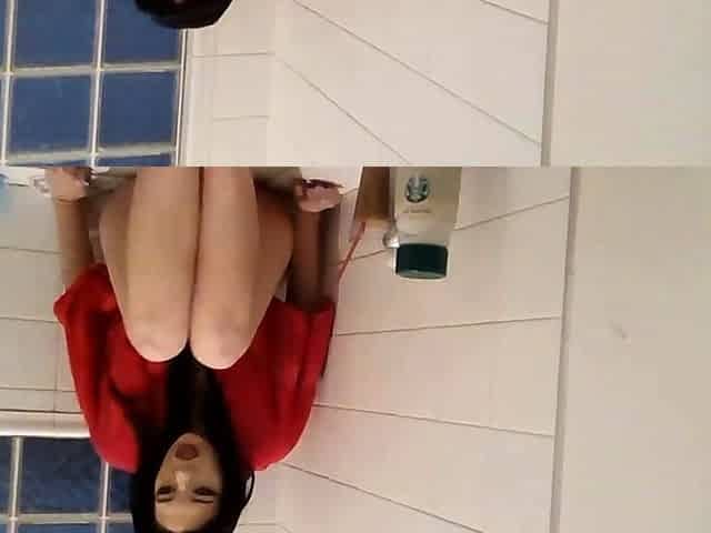 Amateur webcam girl masturbate big dildo